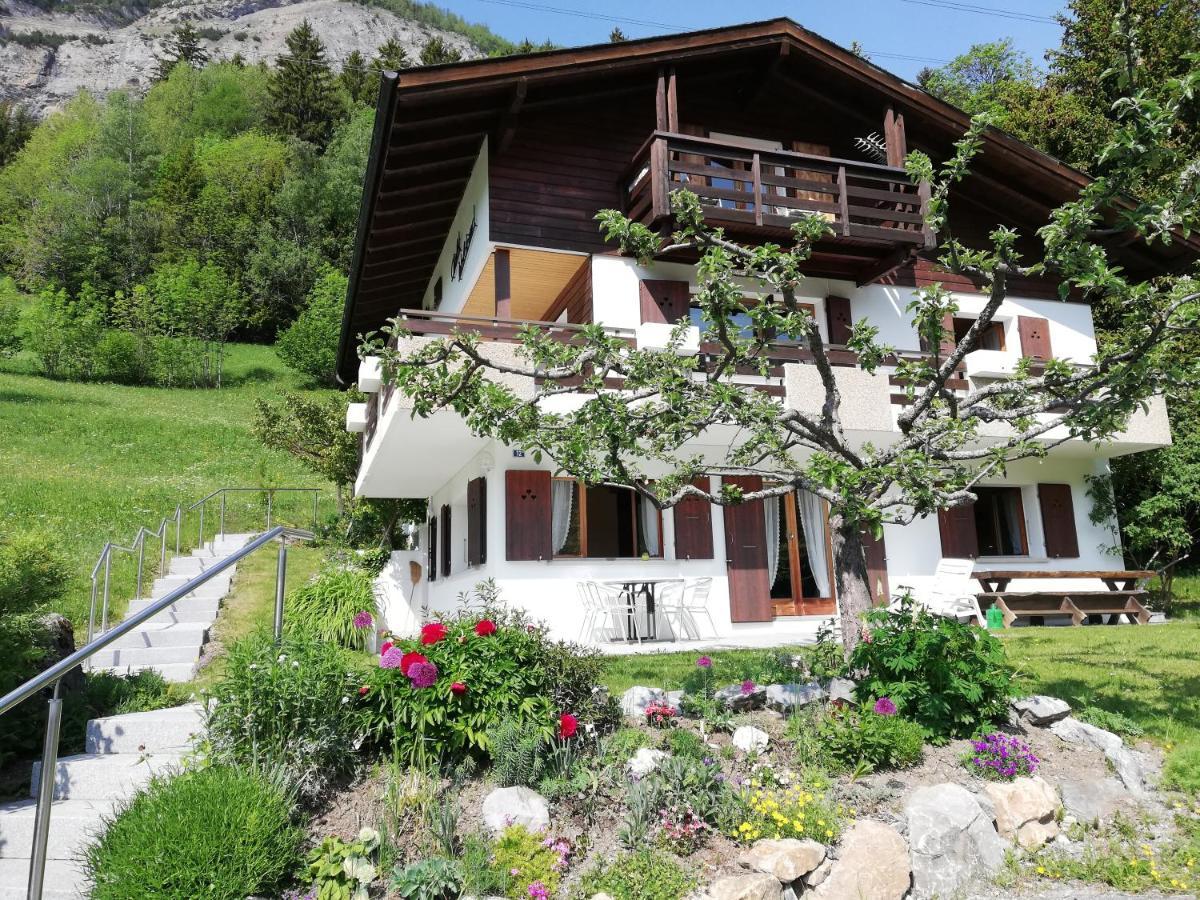 Chalet Waldrand Inden 외부 사진