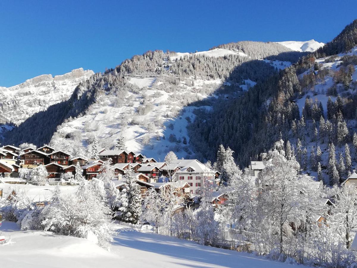 Chalet Waldrand Inden 외부 사진